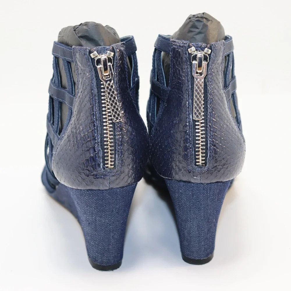 Donald‎ J Pliner Wedge Sandals 10M Blue Womens Strappy Snakeskin Denim Heels